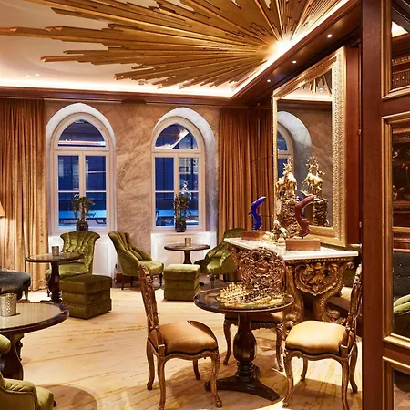 Vier Jahreszeiten Kempinski 5*