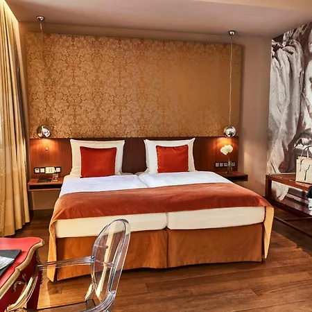 Vier Jahreszeiten Kempinski 5* Munich