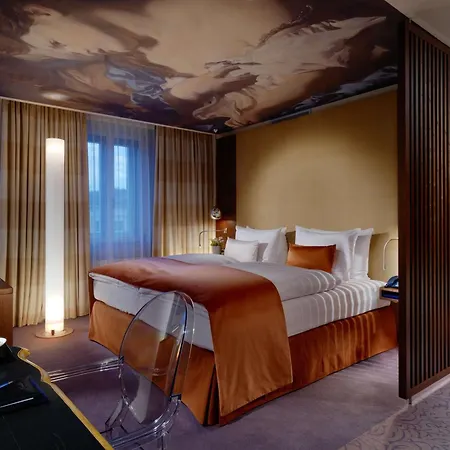 Vier Jahreszeiten Kempinski Munich