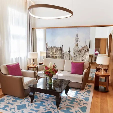 Vier Jahreszeiten Kempinski Hotel