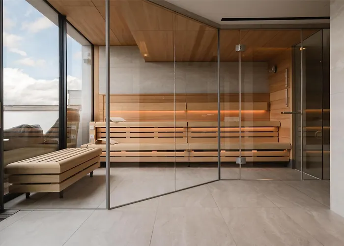 Vier Jahreszeiten Kempinski 5*