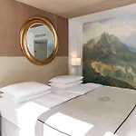 فير يارستزايتن كمبينسكي فندق ميونيخ