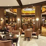 Vier Jahreszeiten Kempinski Hotel 5*