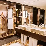 Vier Jahreszeiten Kempinski München