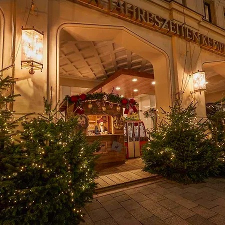 Vier Jahreszeiten Kempinski Szálloda