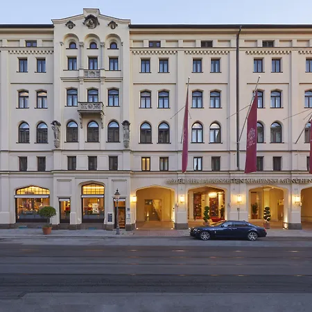 Vier Jahreszeiten Kempinski Hotel 5*
