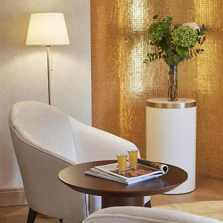 Vier Jahreszeiten Kempinski 5*