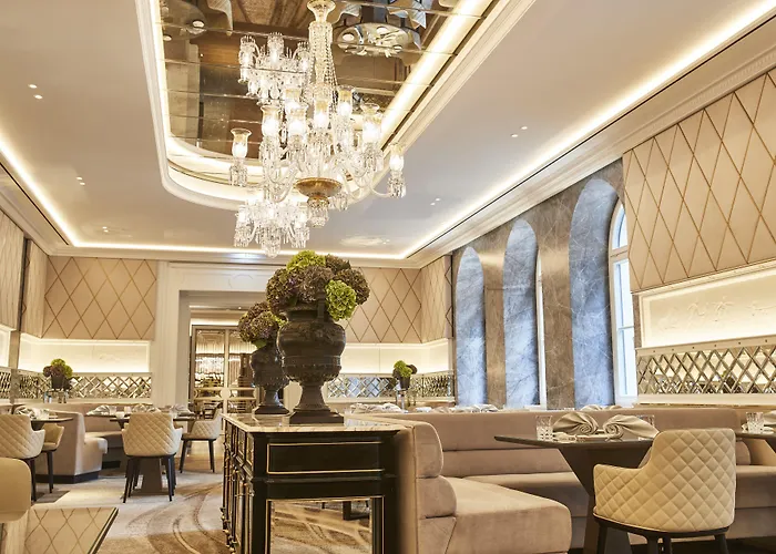 Vier Jahreszeiten Kempinski 5*