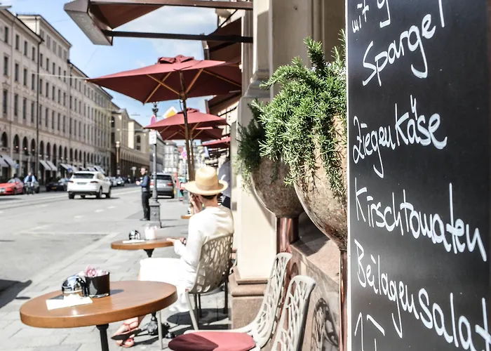 Vier Jahreszeiten Kempinski 5* München