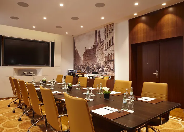 Vier Jahreszeiten Kempinski Отель 5*