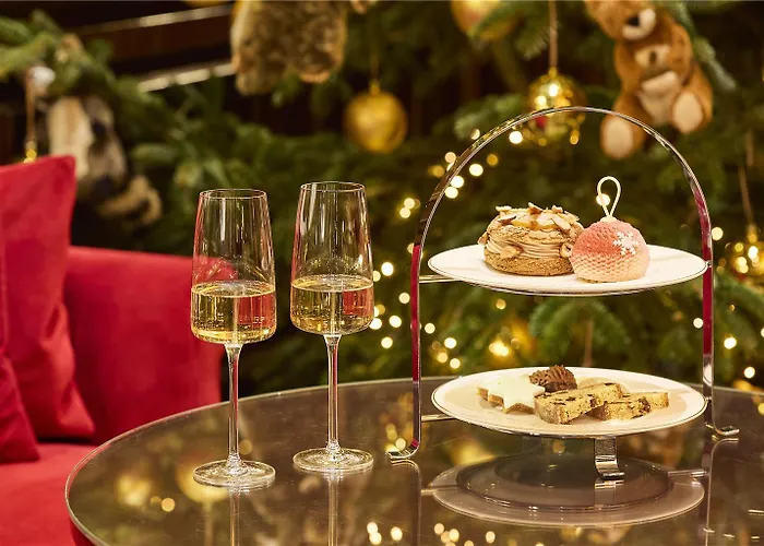 Vier Jahreszeiten Kempinski 5*