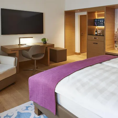 Vier Jahreszeiten Kempinski 5* München